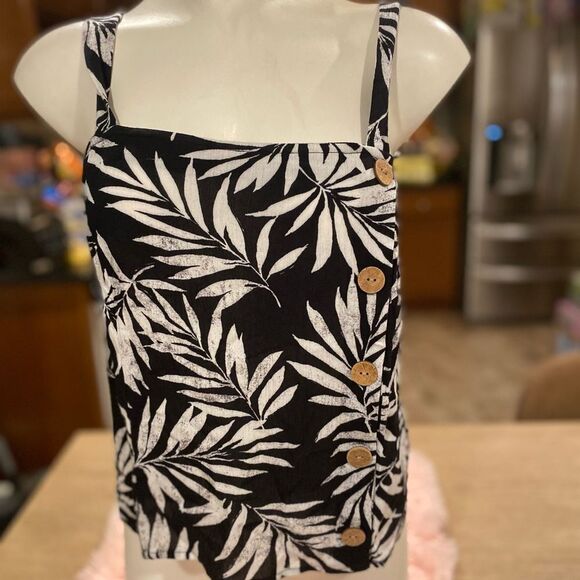 Black and white blouse - Picture 1 of 4